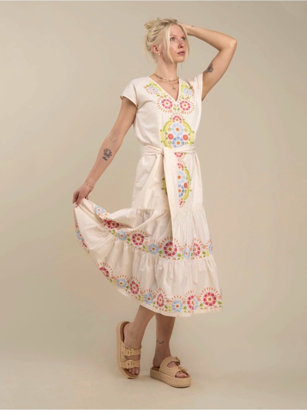 Sendero Provision Emilia Dress Embroidered Midi Western Tan Womens L